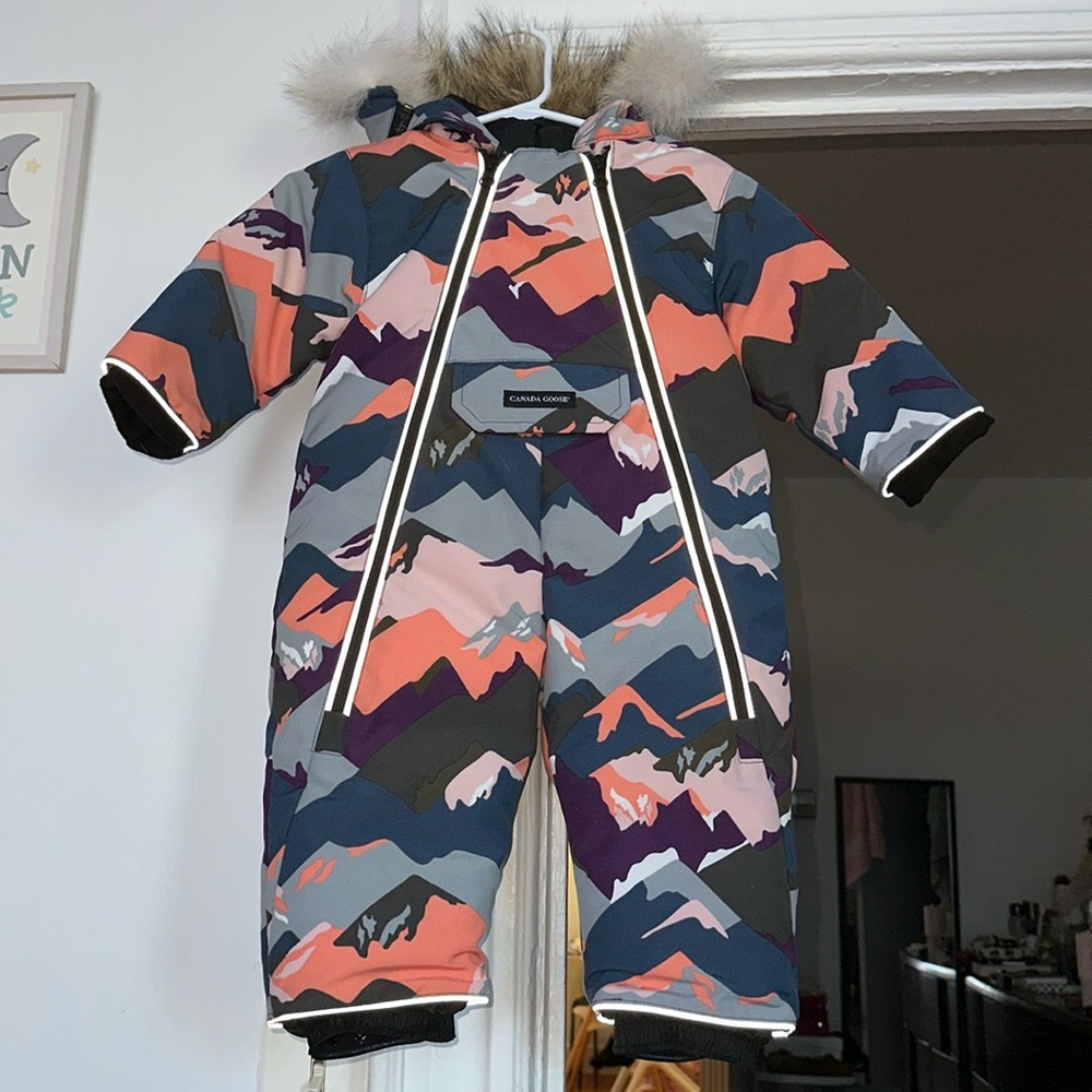 Canada Goose Baby lamb Snowsuit